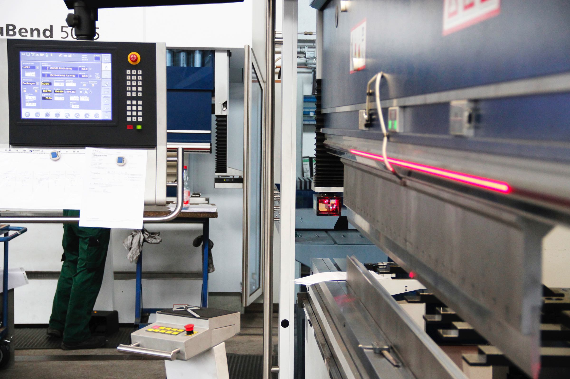 Slt Schmidt Laser Technik Gmbh & Co Kg www.schmidt-laser-technik.de